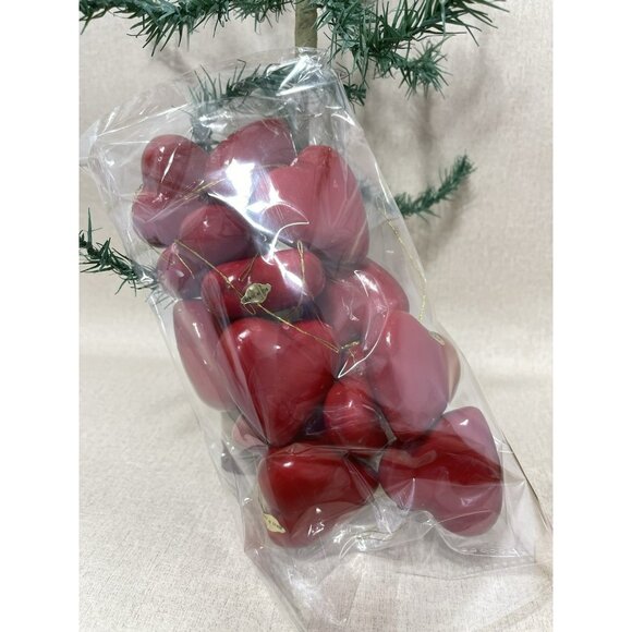 Red lacquered Heart ornaments approx 2 Inch craft decoration lot of 12 Vintage - Picture 5 of 6